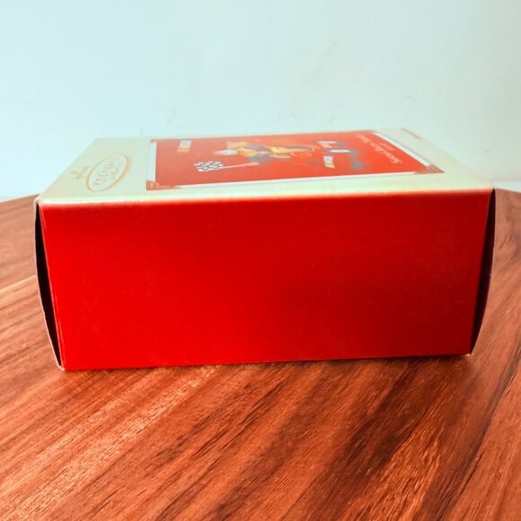 Hallmark Keepsake NASCAR Ornament VTG 2002 Santas Racin Sleigh Frostys Garage - Picture 6 of 10